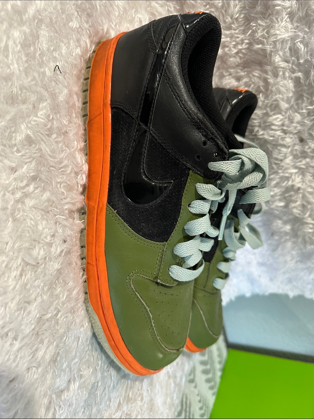 Nike Women’s Athletic Shoes Black/Olive Green/Orange